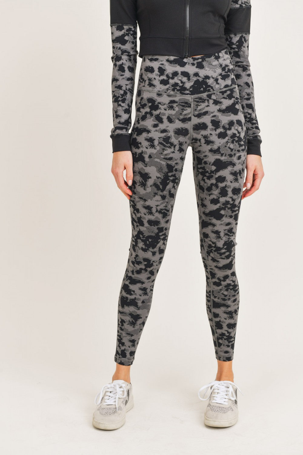 Textured Spotted Jacquard Highwaist Leggings