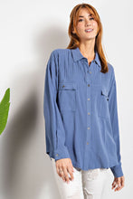 Load image into Gallery viewer, Flowy Button Down Shirt
